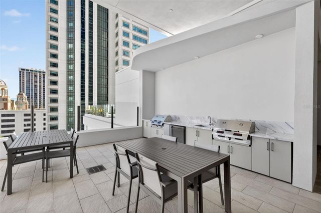 275 1ST AVE S 2706, St Petersburg, FL 33701