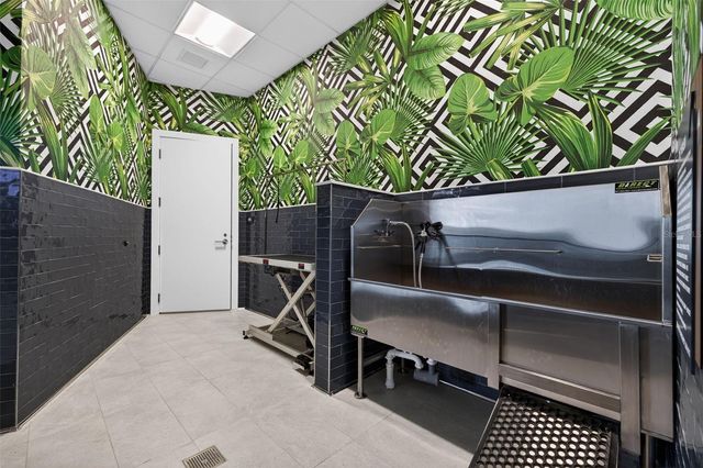 275 1ST AVE S 2706, St Petersburg, FL 33701