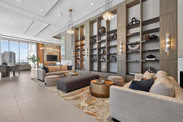 275 1ST AVE S 2706, St Petersburg, FL 33701