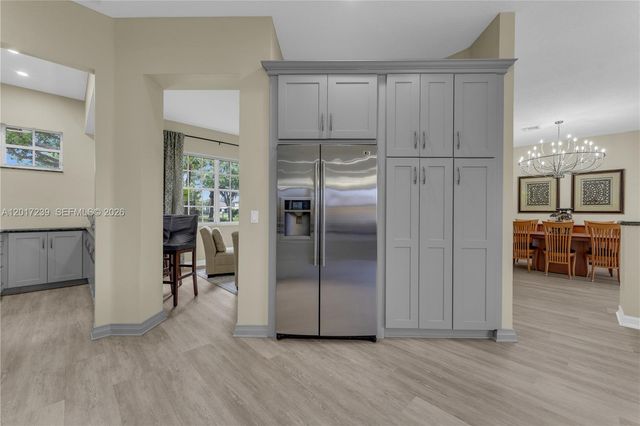 3973 SW 140th Ave, Davie, FL 33330
