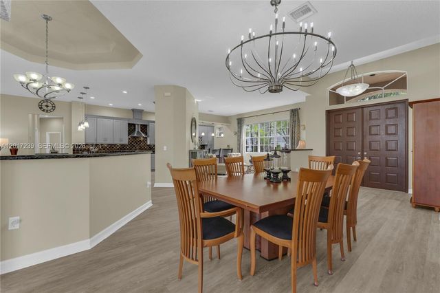 3973 SW 140th Ave, Davie, FL 33330