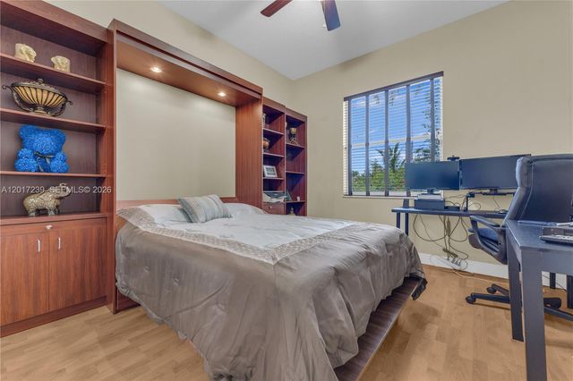3973 SW 140th Ave, Davie, FL 33330