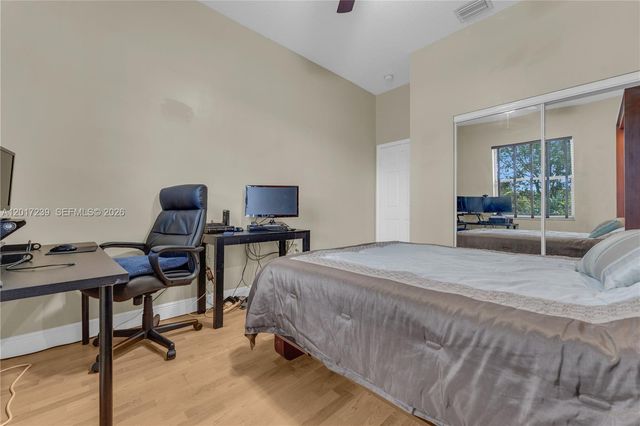 3973 SW 140th Ave, Davie, FL 33330