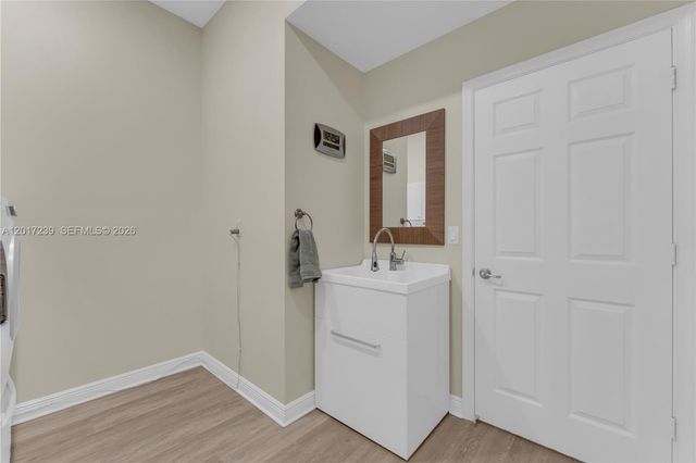 3973 SW 140th Ave, Davie, FL 33330