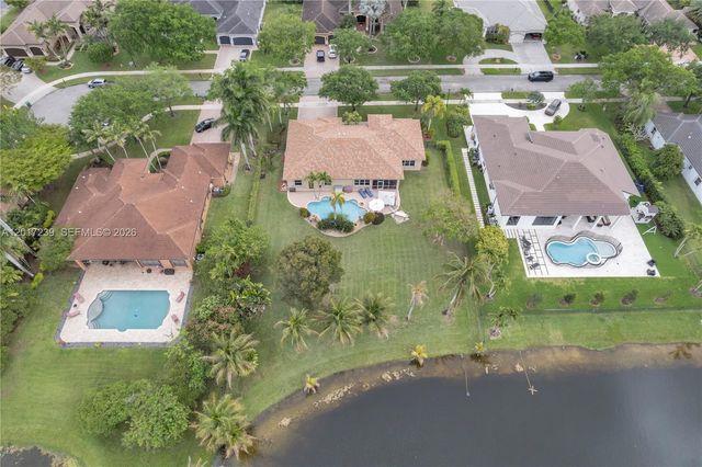 3973 SW 140th Ave, Davie, FL 33330