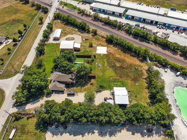 2701 Blue Mound Road W, Fort Worth, TX 76179