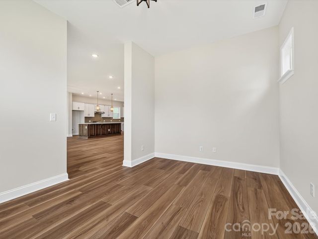 16020 Cloud Nine Court, Matthews, NC 28105