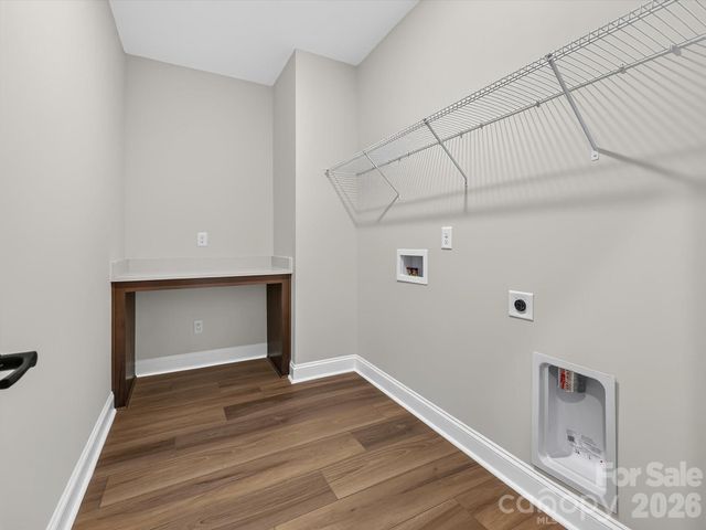 16020 Cloud Nine Court, Matthews, NC 28105