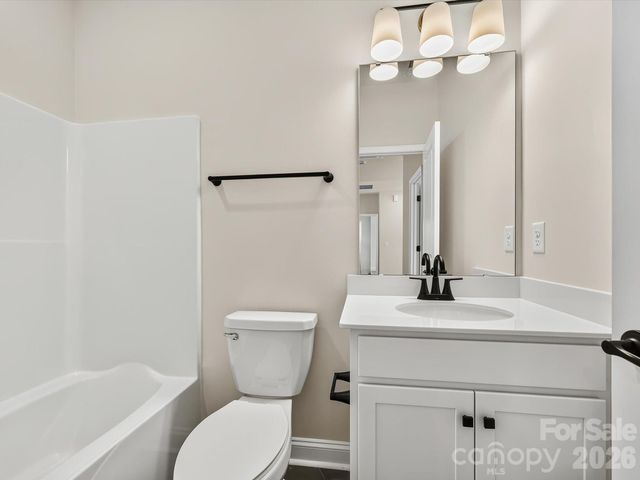 16020 Cloud Nine Court, Matthews, NC 28105