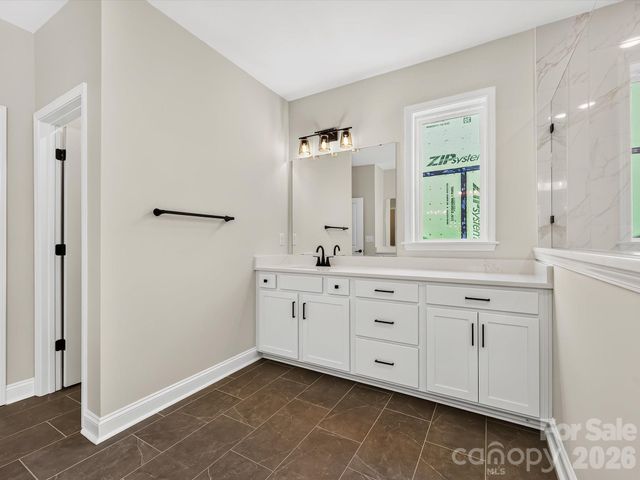 16020 Cloud Nine Court, Matthews, NC 28105