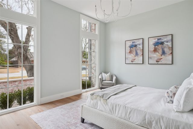 5945 Royal Crest Drive, Dallas, TX 75230