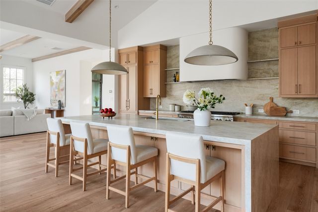 5945 Royal Crest Drive, Dallas, TX 75230