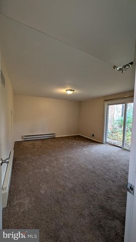 5533 DORAL DR, Wilmington, DE 19808