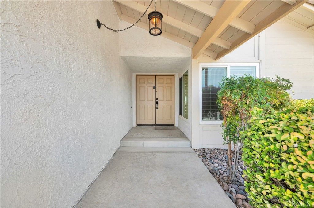 23240 Continental Drive, Canyon Lake, CA 92587 — photo 4