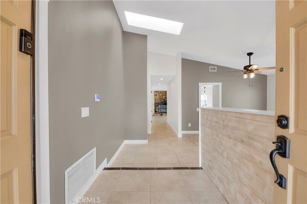 23240 Continental Drive, Canyon Lake, CA 92587 — photo 5