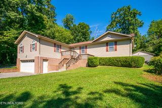 1715 N Parkridge Drive, Knoxville, TN 37924