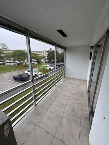 283 Ventnor 283, Deerfield Beach, FL 33442