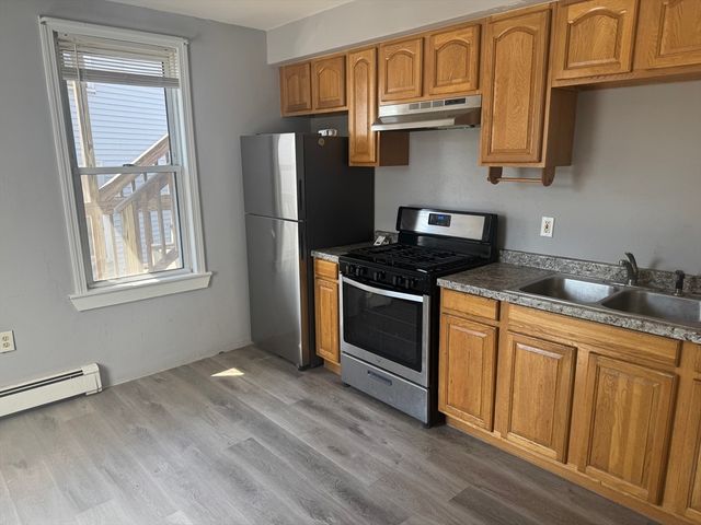 12 Bedford Street 1, Waltham, MA 02492
