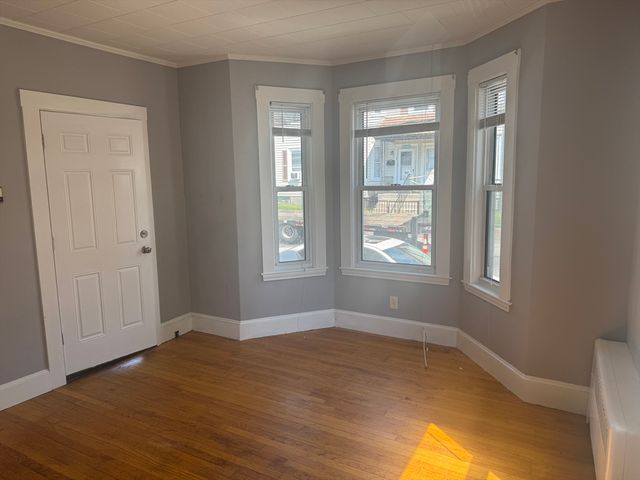 12 Bedford Street 1, Waltham, MA 02492