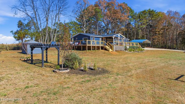 160 Mcdonald Rd, Sweetwater, TN 37874