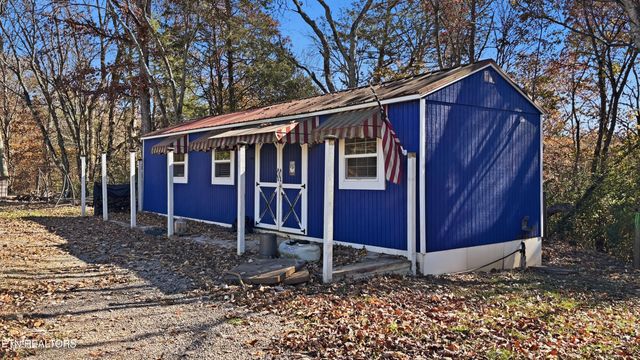 160 Mcdonald Rd, Sweetwater, TN 37874