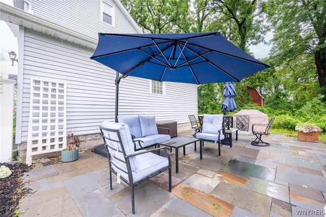8080 Stahley Road, Clarence, NY 14051