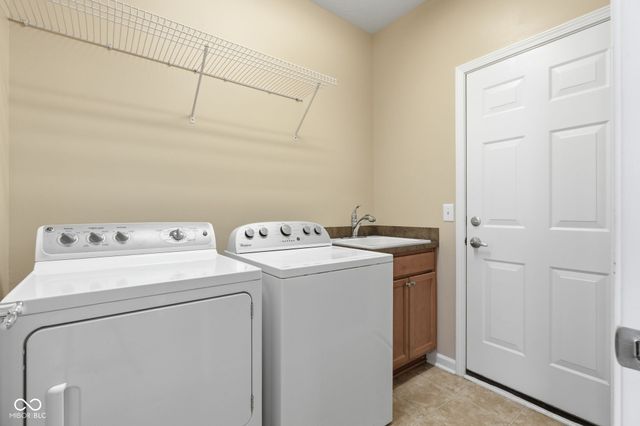 15921 Marsala Drive, Fishers, IN 46037