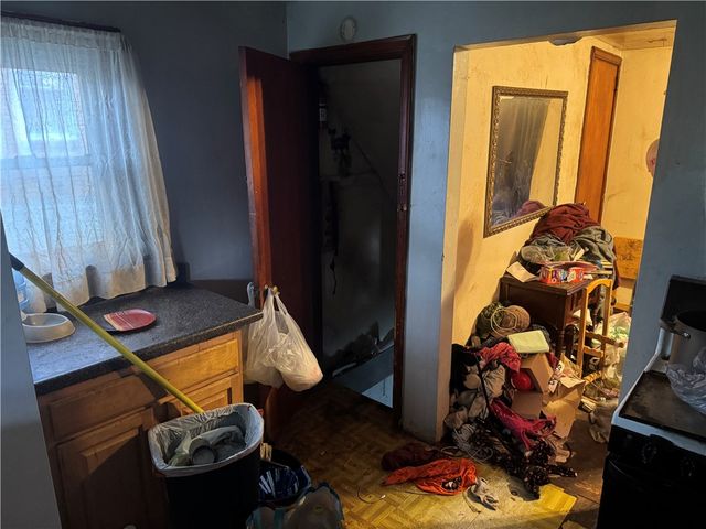 1814 Omar St, West Mifflin, PA 15122