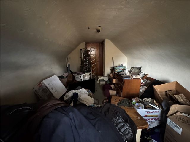 1814 Omar St, West Mifflin, PA 15122