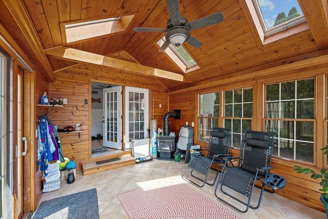 3509 fawn Lane, Bettendorf, IA 52722
