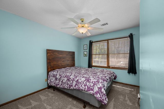 3509 fawn Lane, Bettendorf, IA 52722