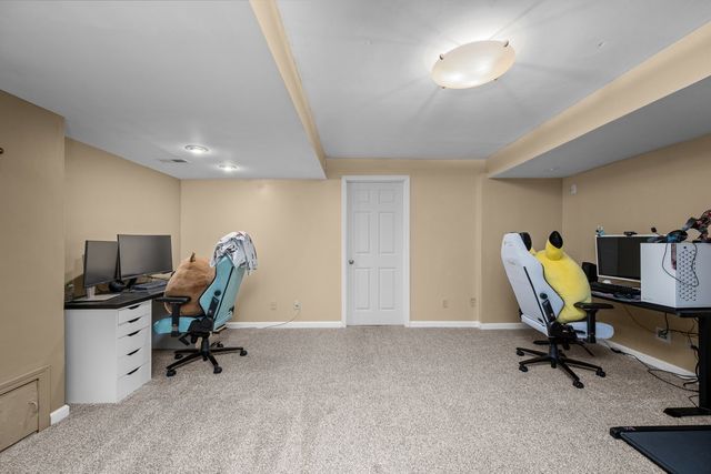 3509 fawn Lane, Bettendorf, IA 52722