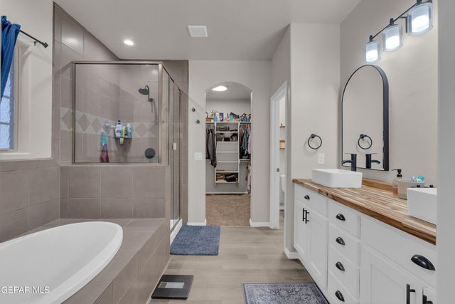 13027 SHERBORNE, El Paso, TX 79928