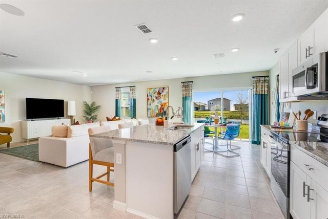 6518 Equinox LN, North Fort Myers, FL 33917