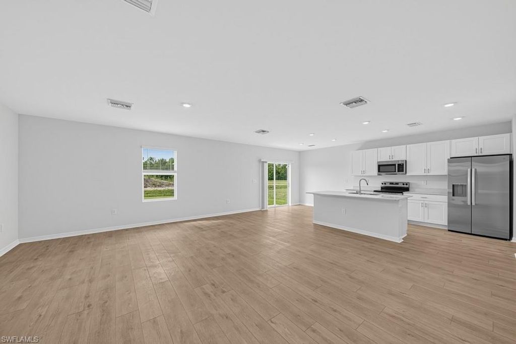 6518 Equinox LN, NORTH FORT MYERS, FL 33917 — photo 3