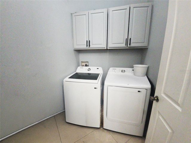 8604 TIDAL BREEZE DRIVE, Riverview, FL 33569