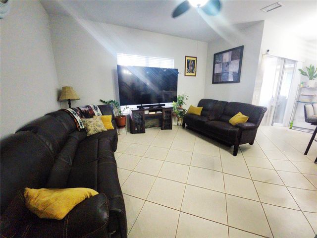 8604 TIDAL BREEZE DRIVE, Riverview, FL 33569