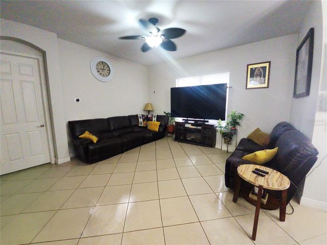 8604 TIDAL BREEZE DRIVE, Riverview, FL 33569