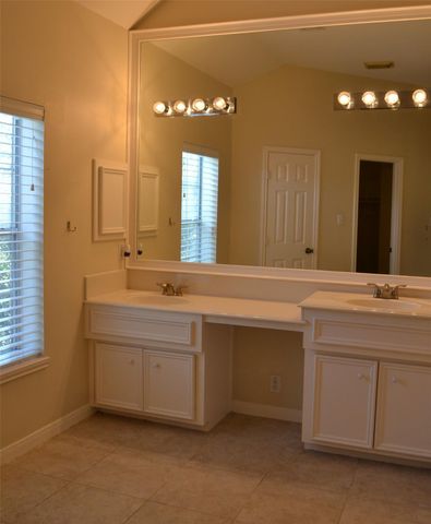 3003 Terrace Hills Lane, Houston, TX 77007