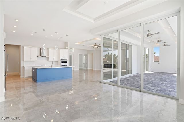 5306 Cobalt CT, Cape Coral, FL 33904