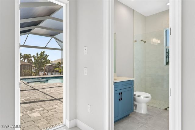 5306 Cobalt CT, Cape Coral, FL 33904