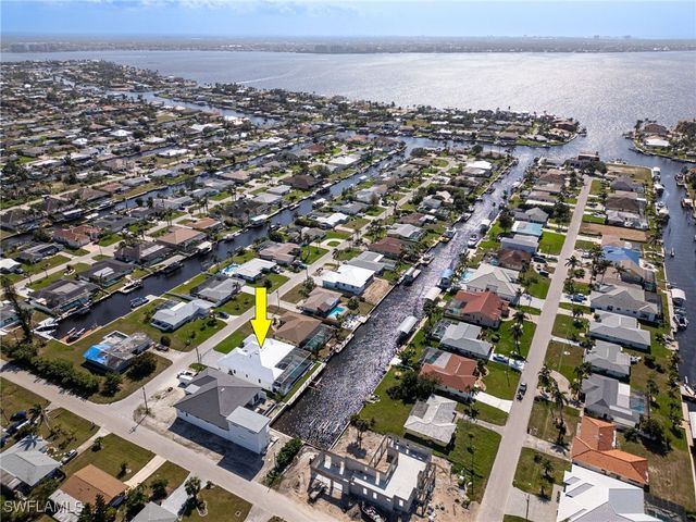 5306 Cobalt CT, Cape Coral, FL 33904