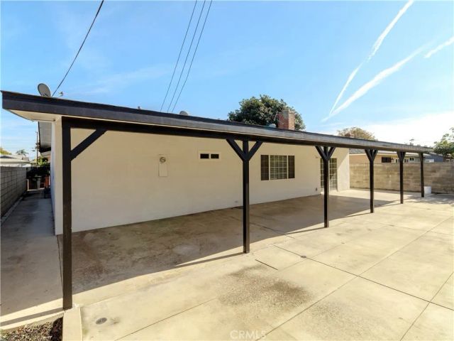 510 S King, Santa Ana, CA 92704