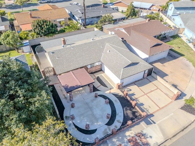 510 S King, Santa Ana, CA 92704