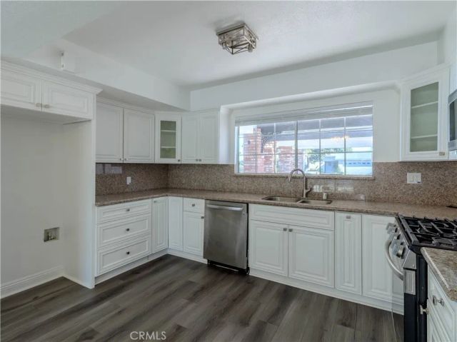 510 S King, Santa Ana, CA 92704