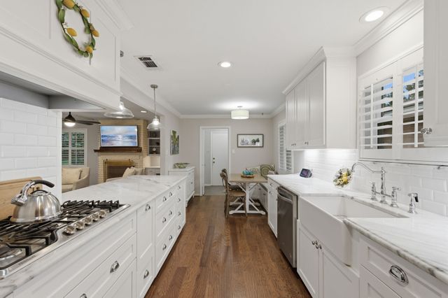 9854 Broken Bow Road, Dallas, TX 75238