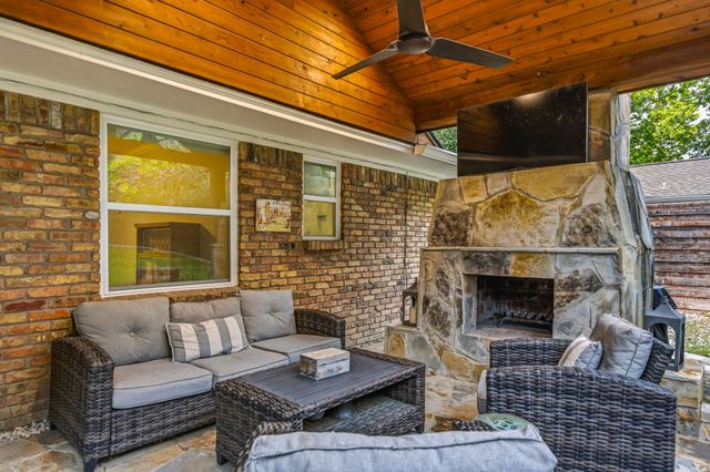 9854 Broken Bow Road, Dallas, TX 75238
