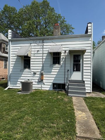 1204 N Second Avenue, Evansville, IN 47710