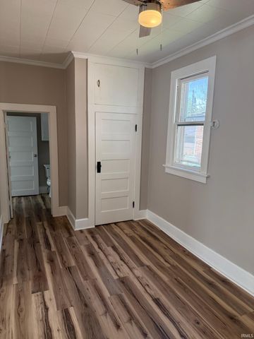 1204 N Second Avenue, Evansville, IN 47710