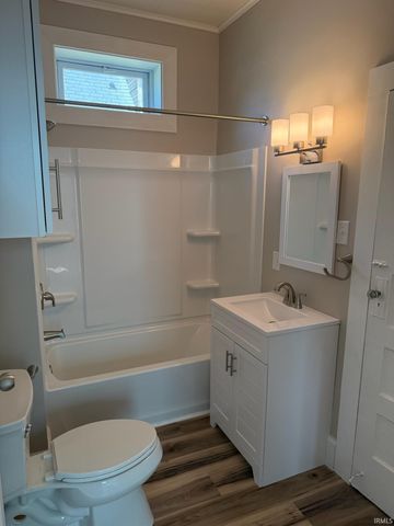 1204 N Second Avenue, Evansville, IN 47710